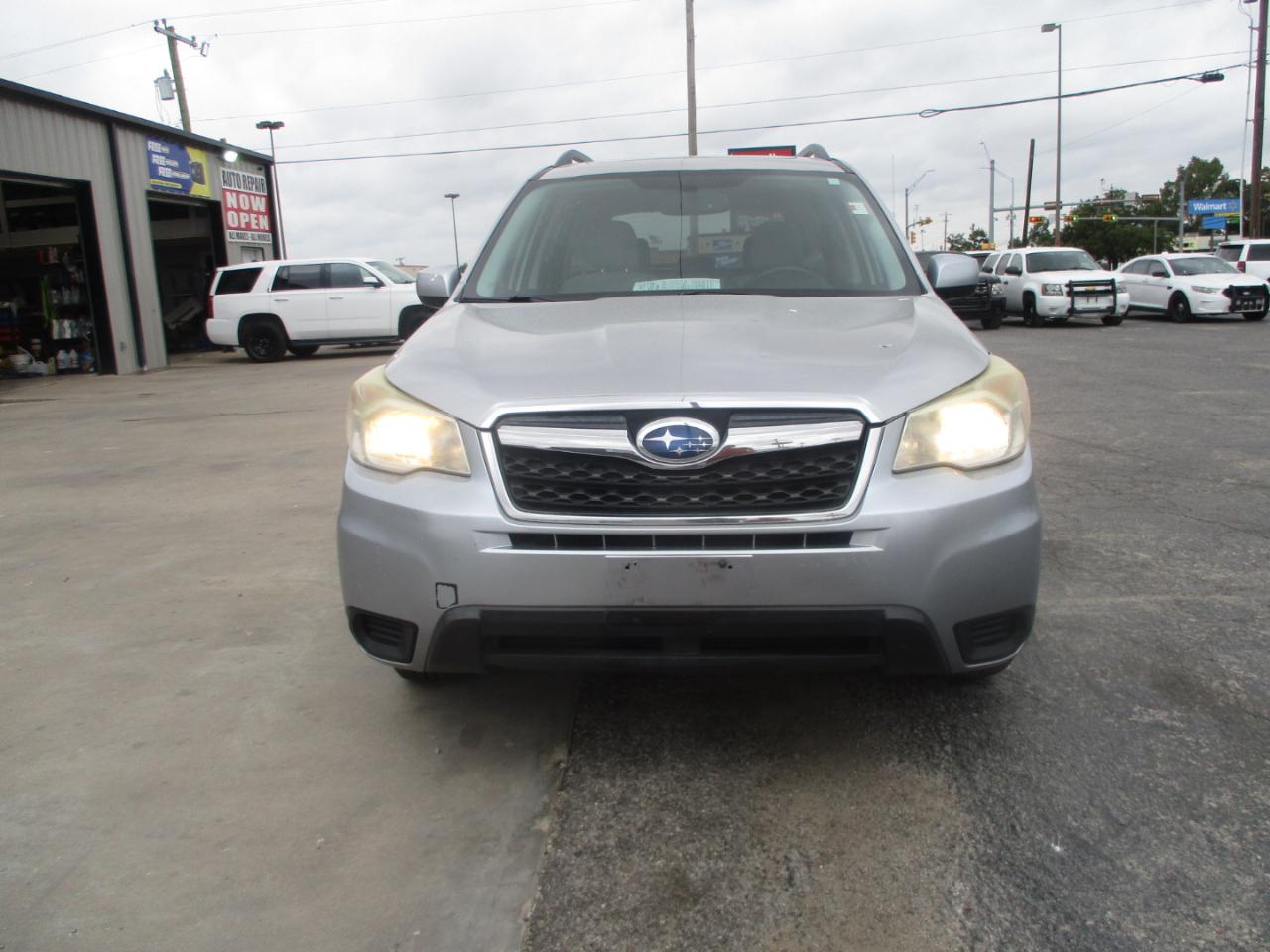 Subaru Forester photo 2
