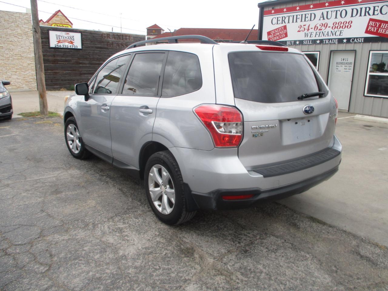 Subaru Forester photo 7