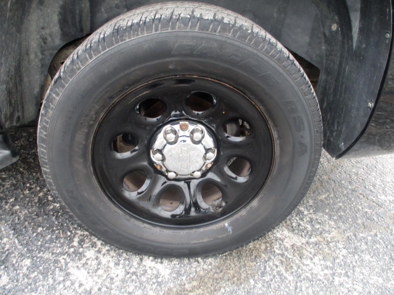 Chevrolet Tahoe photo 14