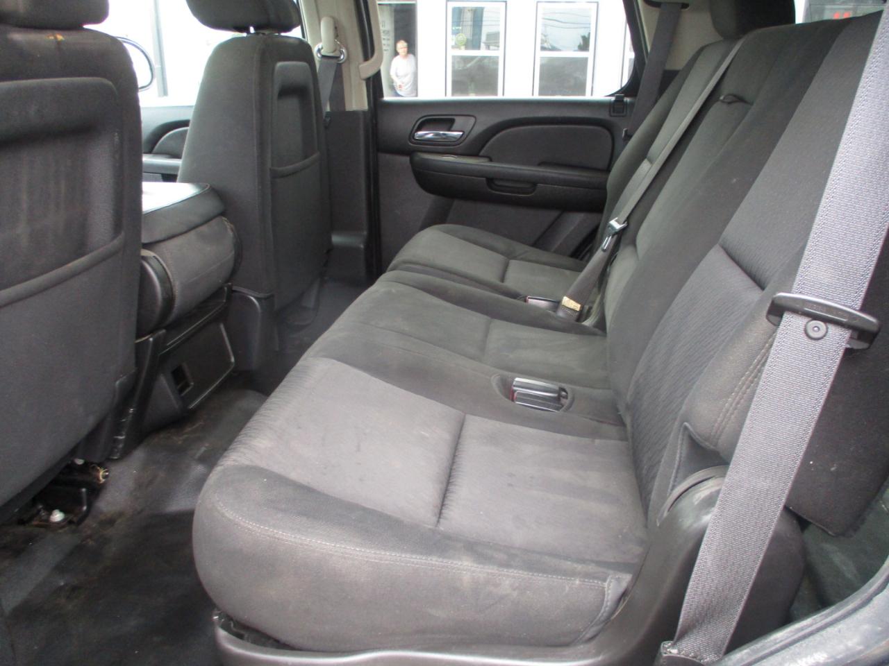 Chevrolet Tahoe photo 12
