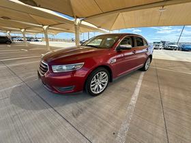 Ford Taurus 4dr Sdn Limited FWD 2015