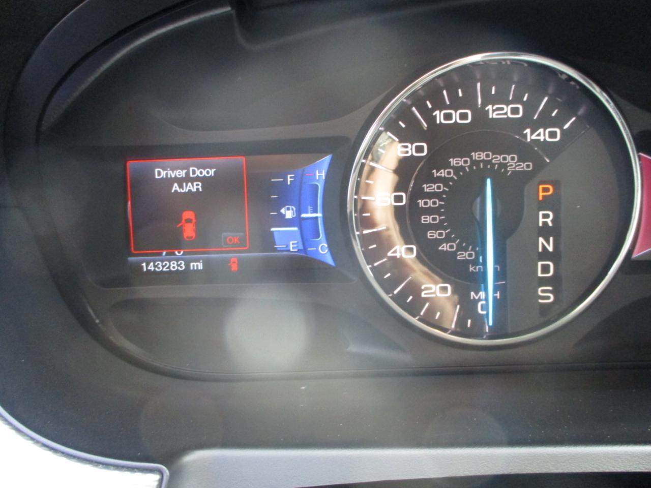 Ford Edge photo 12