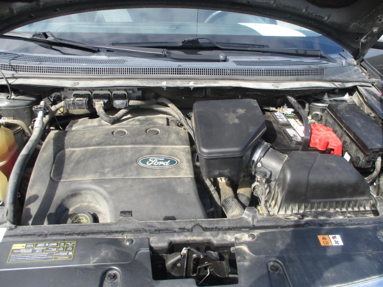 Ford Edge photo 16