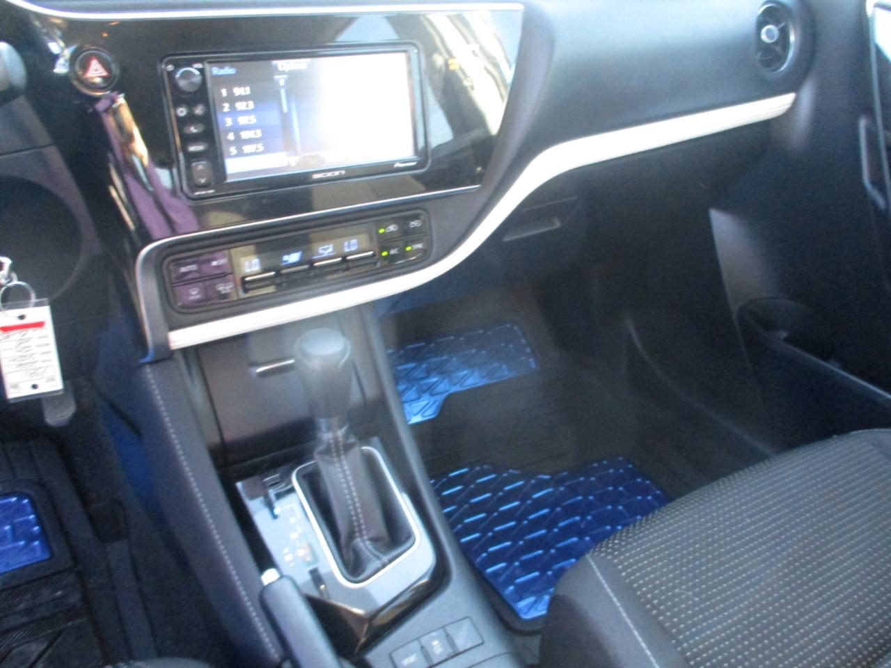Scion iM photo 15