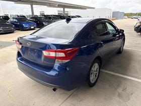 Subaru Impreza 2.0i Premium 4-Door 2017