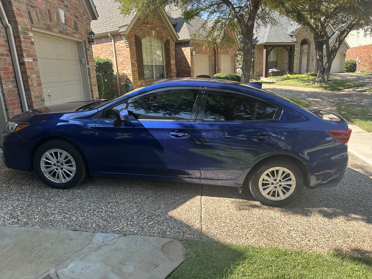 Subaru Impreza photo 2