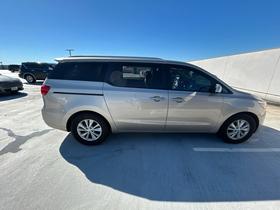 Kia Sedona 4dr Wgn LX 2016