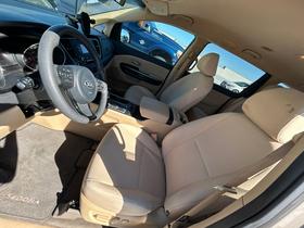 Kia Sedona 4dr Wgn LX 2016
