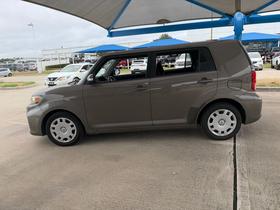 Scion xB 5dr Wgn Man (Natl) 2012