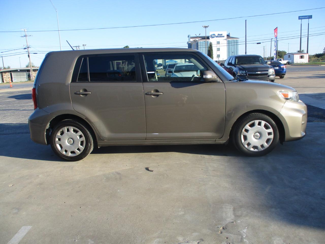 Scion xB 5dr Wgn Man (Natl) 2012