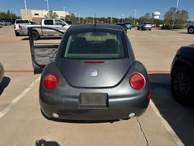 Volkswagen New Beetle Coupe 2dr Cpe GLS Auto 2003