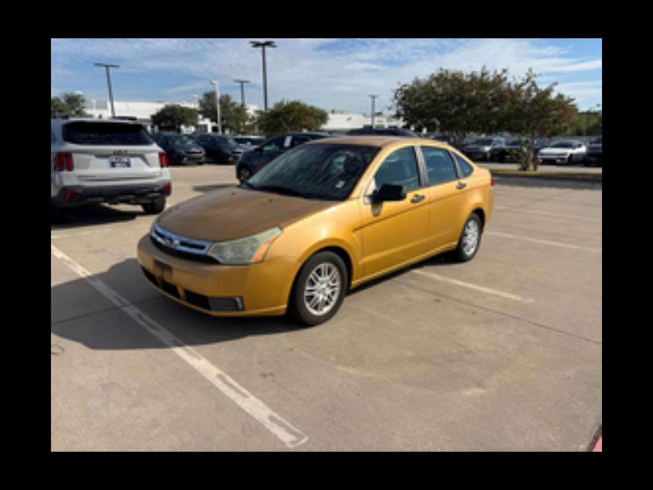Ford Focus 4dr Sdn SE 2009