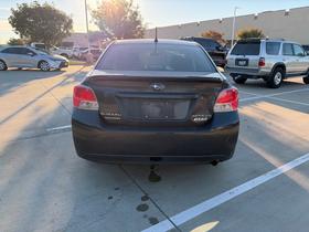 Subaru Impreza Sedan 4dr CVT 2.0i 2015
