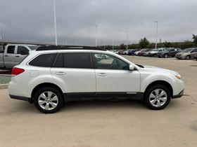 Subaru Outback 4dr Wgn H4 Auto 2.5i Limited 2012