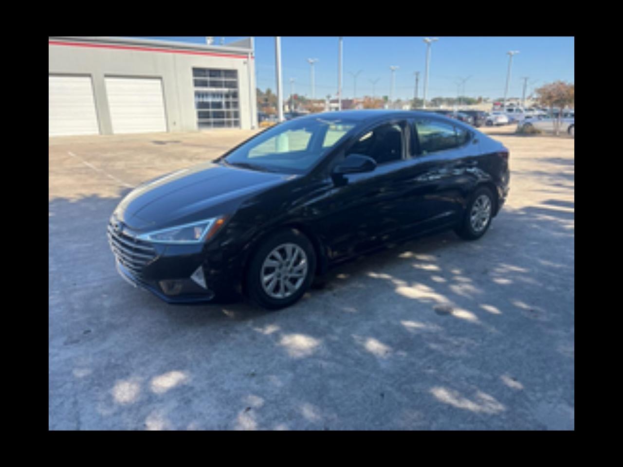 2020 Hyundai Elantra SE
