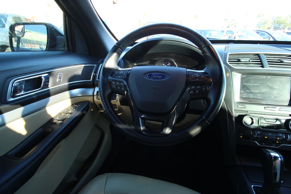 Ford Explorer XLT FWD 2016