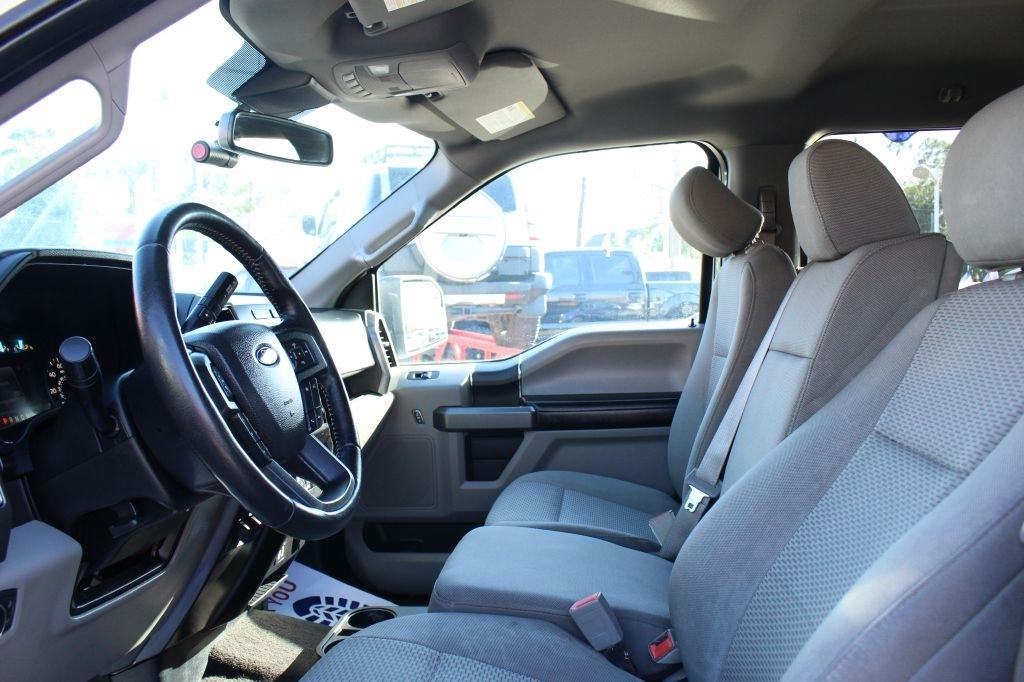 Ford F-150 XL SuperCrew 5.5-ft. Bed 4WD 2019