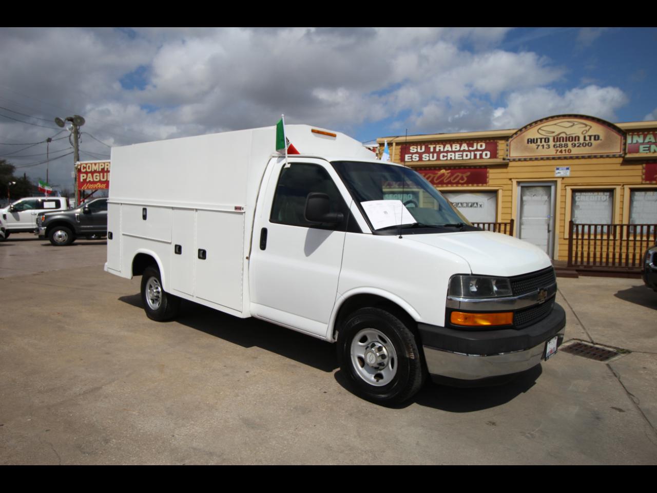 Chevrolet Express G3500 139" 2015
