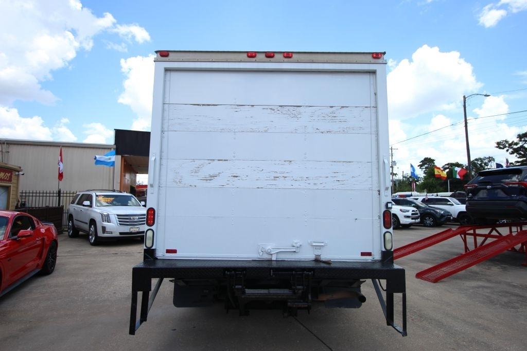 Chevrolet Express LS 3500 2009