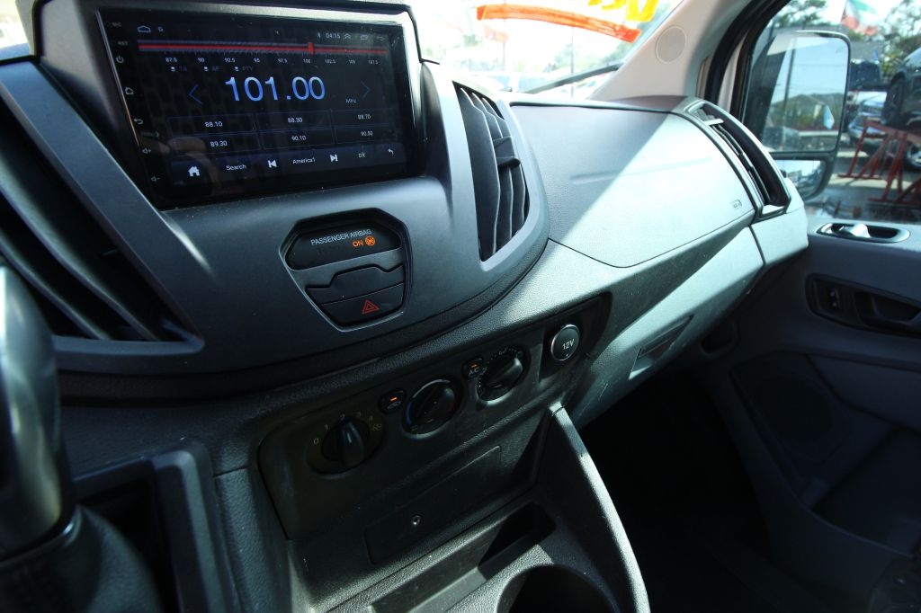 Ford Transit 150 Van Med. Roof w/Sliding Pass. 148-in. WB 2017 Ford Transit 150 Van Med. Roof w/Sliding Pass. 148-in. WB 2017