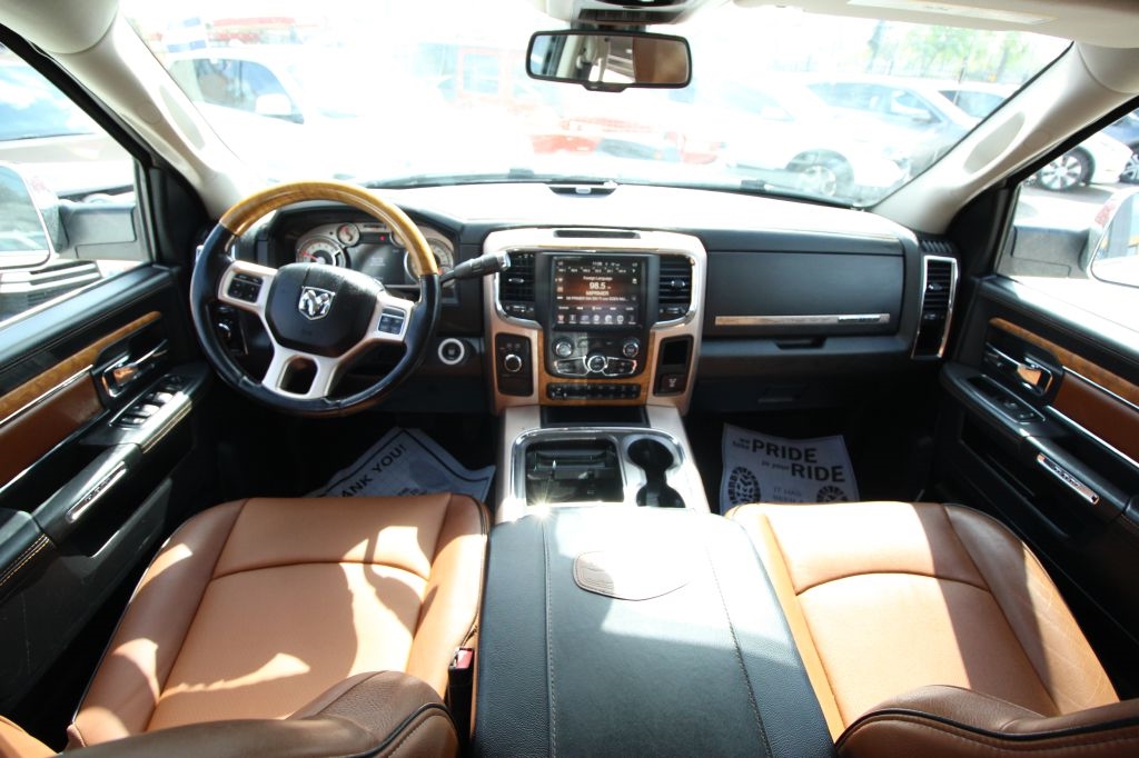 RAM 3500 Longhorn Crew Cab LWB 4WD DRW 2017