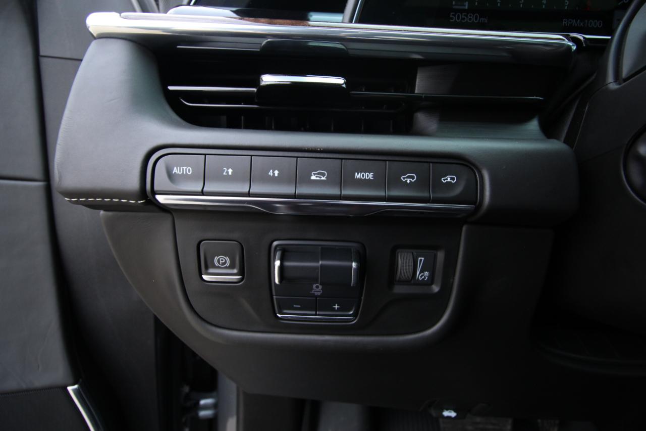 Cadillac Escalade Sport Platinum AWD 2021