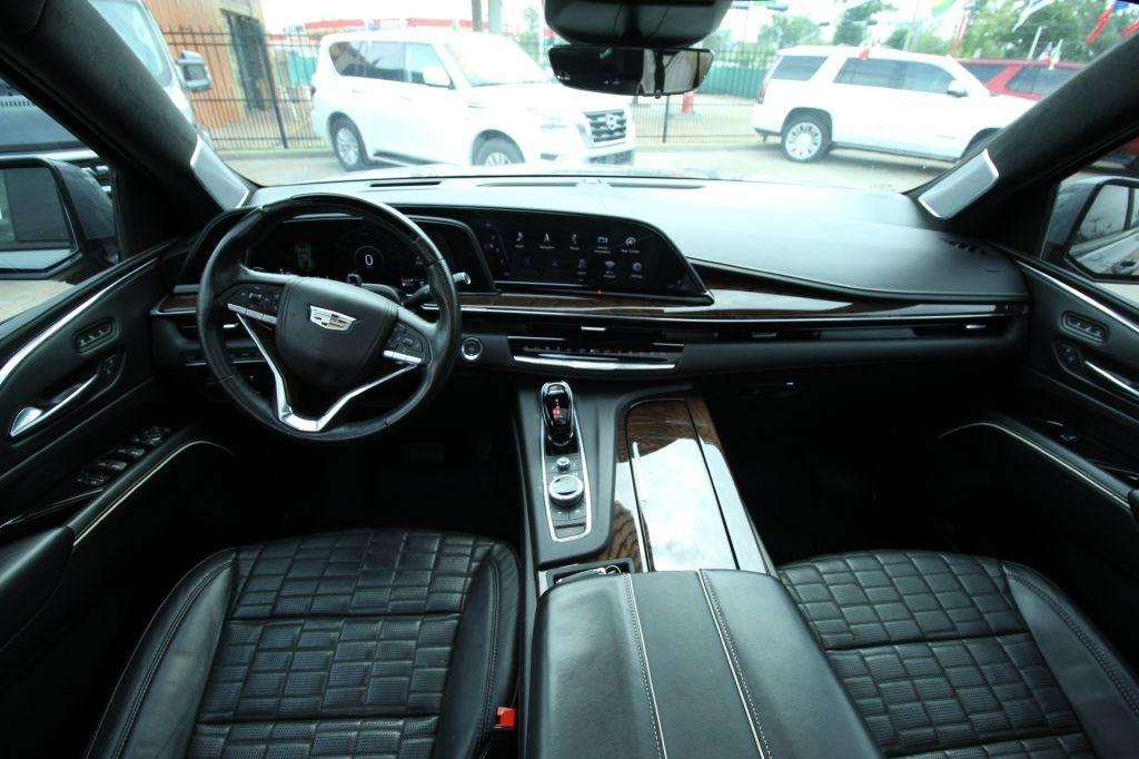 Cadillac Escalade Sport Platinum AWD 2021