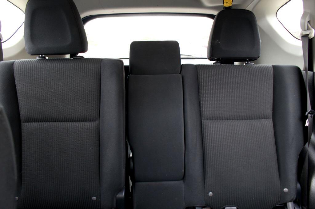 Toyota RAV4 LE FWD 2017 Toyota RAV4 LE FWD 2017