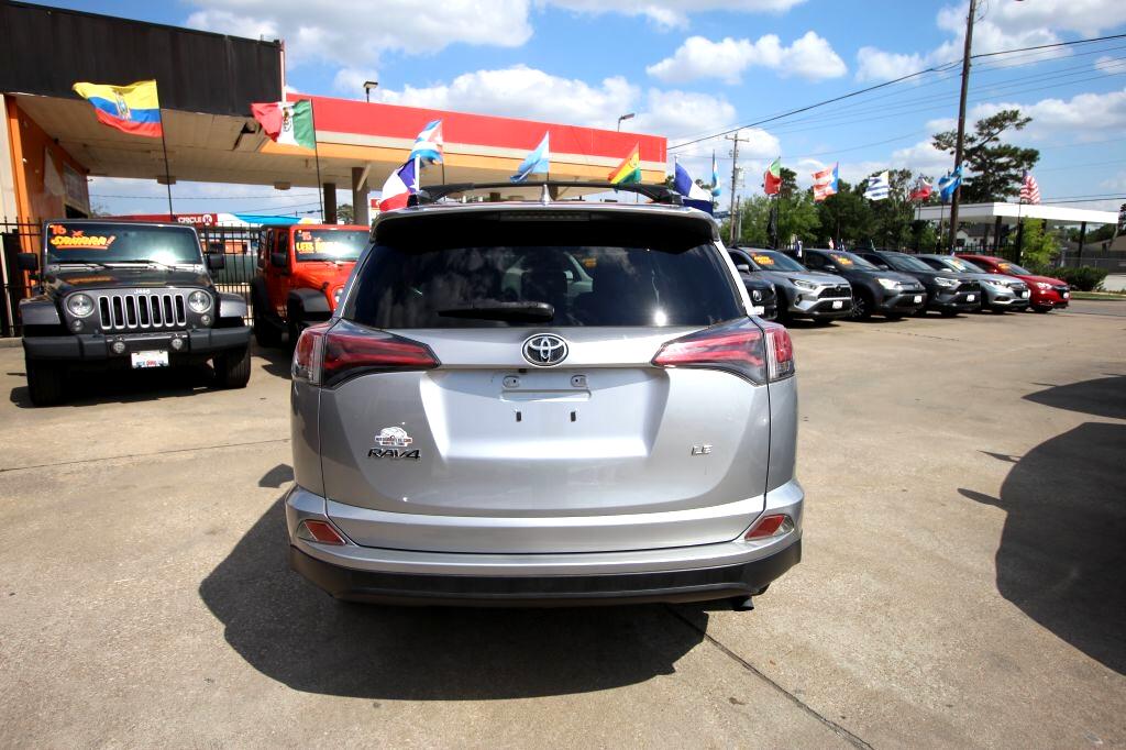 Toyota RAV4 LE FWD 2018 Toyota RAV4 LE FWD 2018