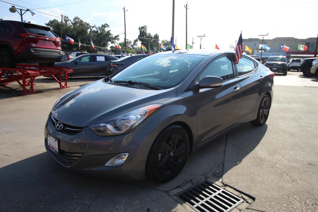 Hyundai Elantra GLS M/T 2013