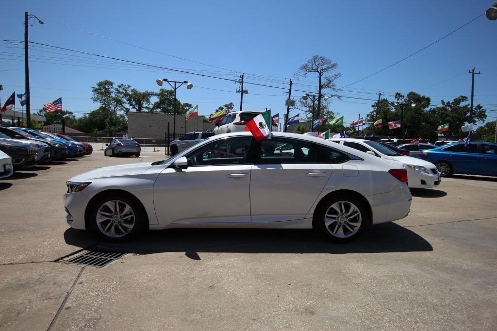 Honda Accord LX CVT 2019
