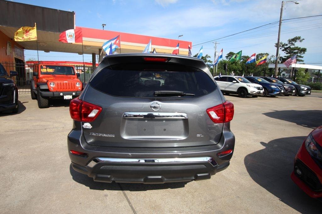 Nissan Pathfinder S 2WD 2019