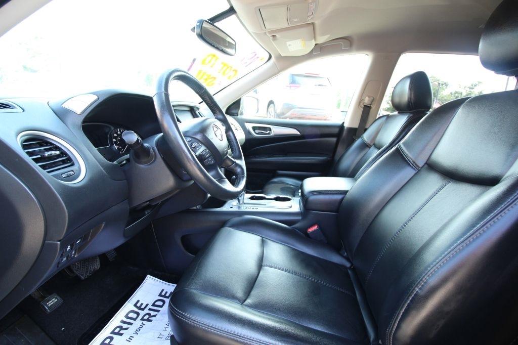 Nissan Pathfinder S 2WD 2019