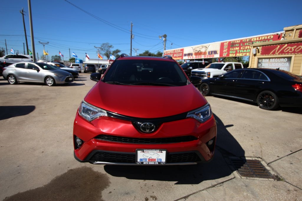 Toyota RAV4 SE FWD 2017 Toyota RAV4 SE FWD 2017