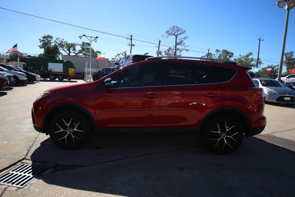 Toyota RAV4 SE FWD 2017 Toyota RAV4 SE FWD 2017