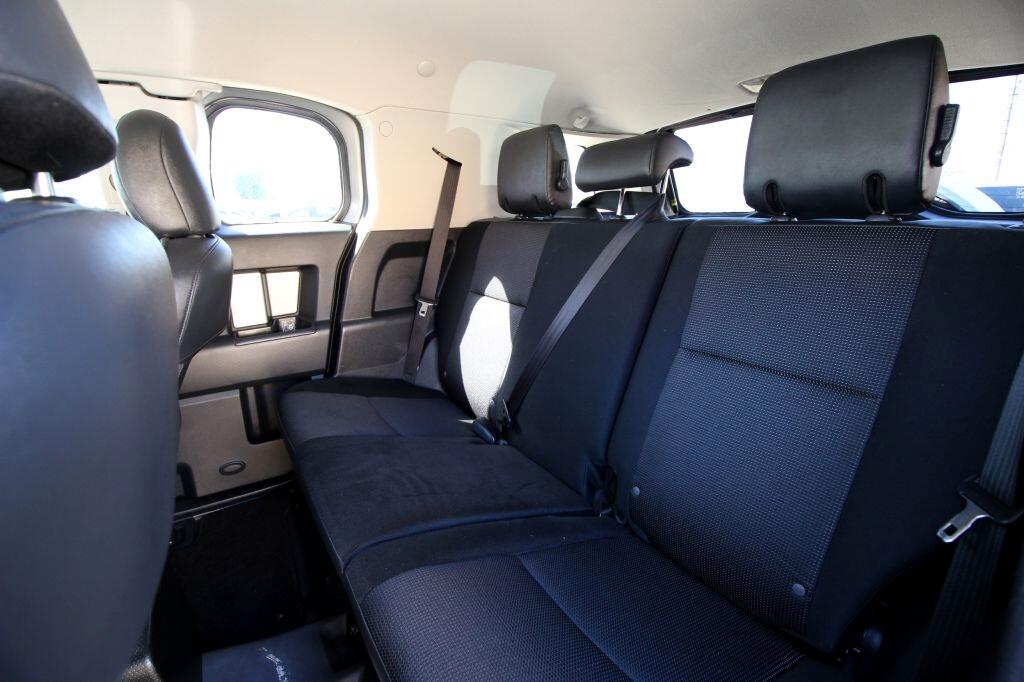 Toyota FJ Cruiser 2WD 2012 Toyota FJ Cruiser 2WD 2012