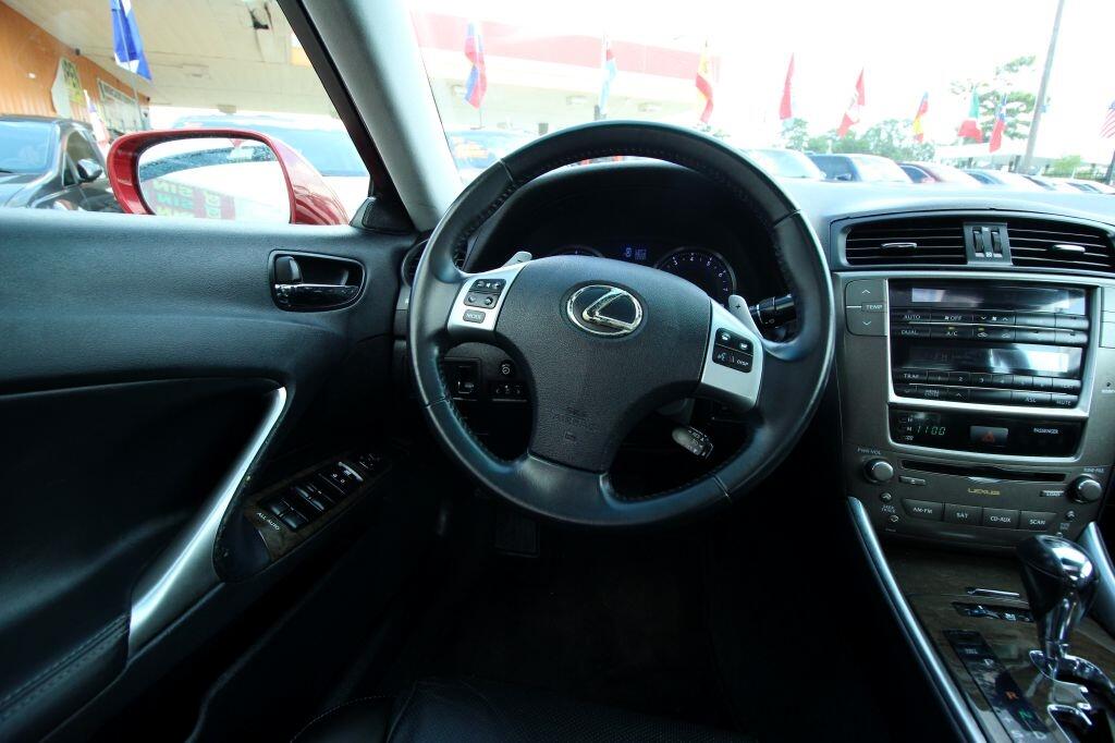 Lexus IS 250 RWD 2011 Lexus IS 250 RWD 2011