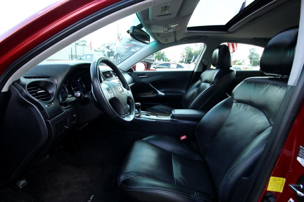 Lexus IS 250 RWD 2011 Lexus IS 250 RWD 2011
