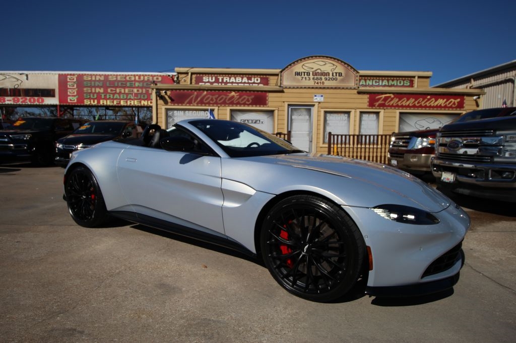 2022 Aston Martin Vantage Roadster