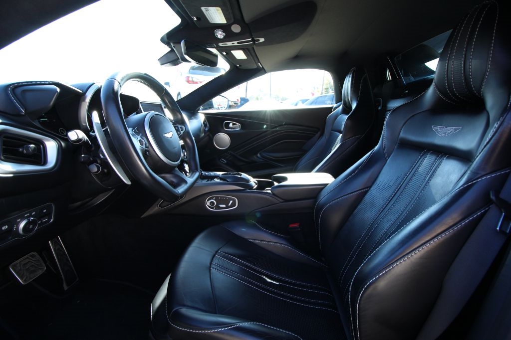 Aston Martin Vantage Roadster 2022