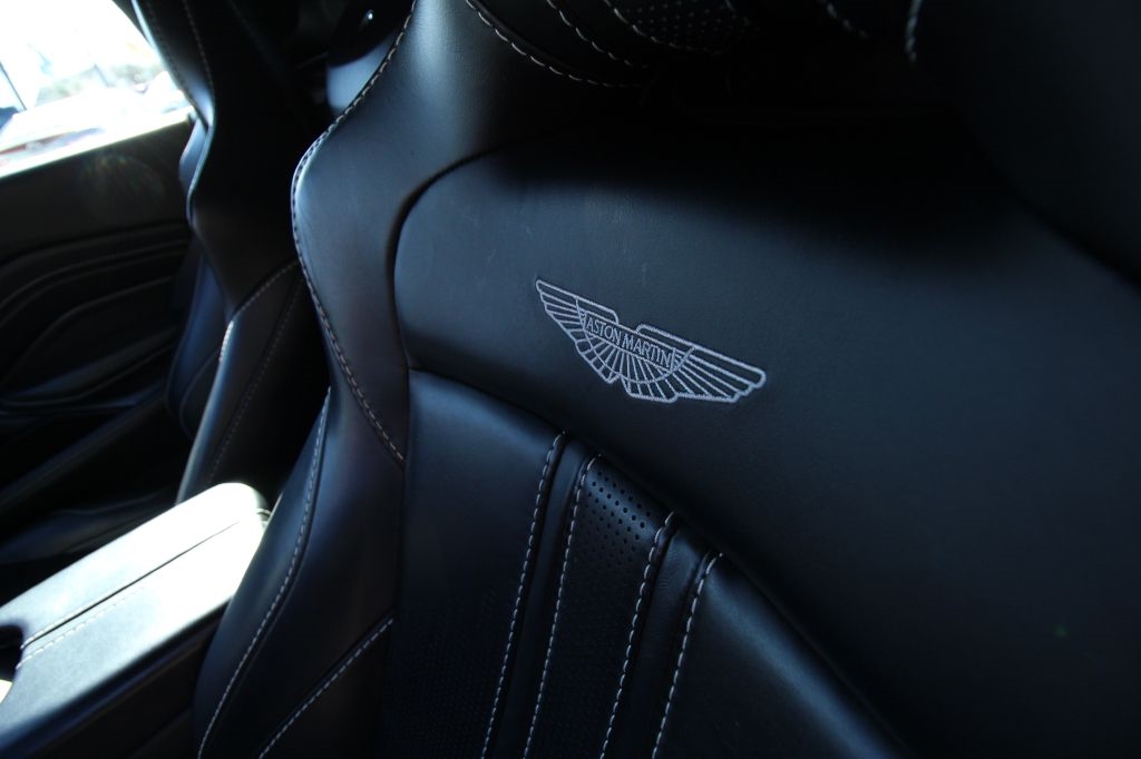 Aston Martin Vantage Roadster 2022