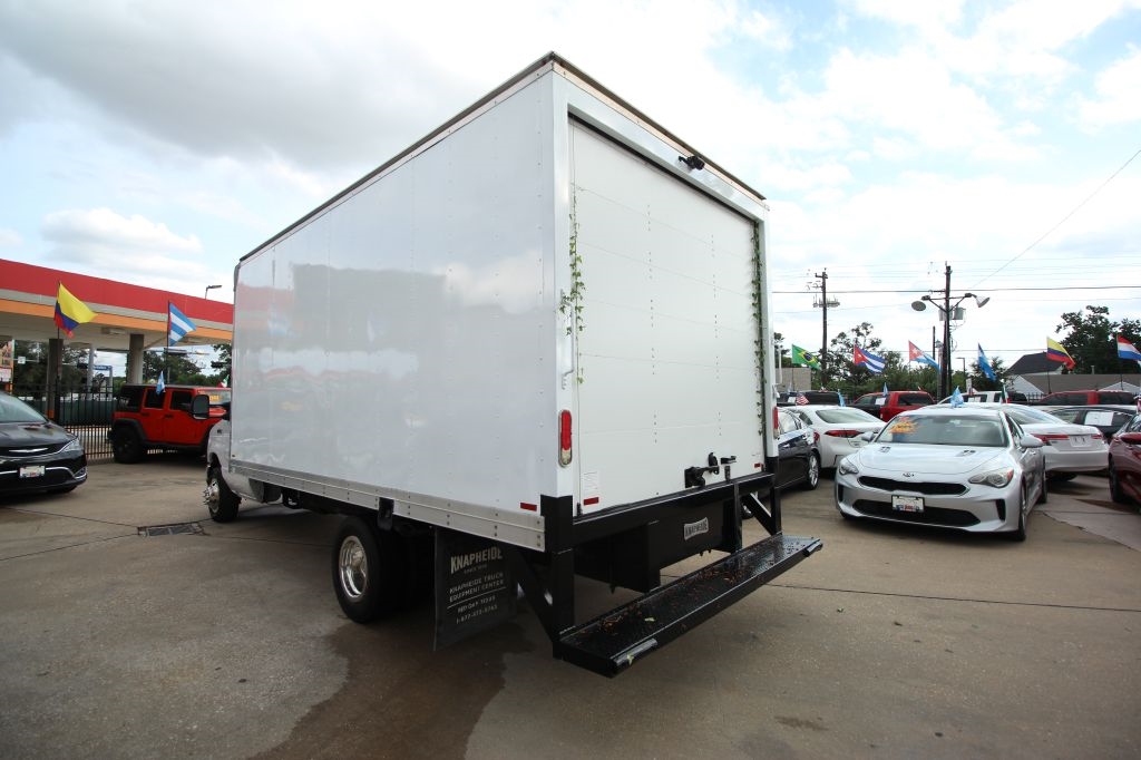 Ford Econoline E-350 Super Duty 2022 Ford Econoline E-350 Super Duty 2022