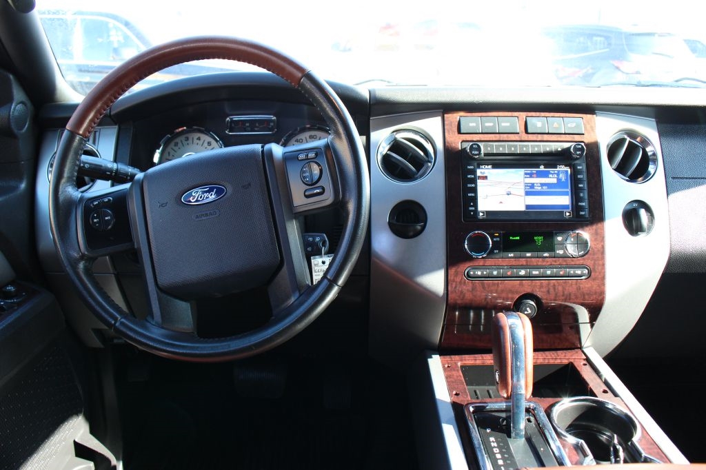 Ford Expedition King Ranch 2WD 2012