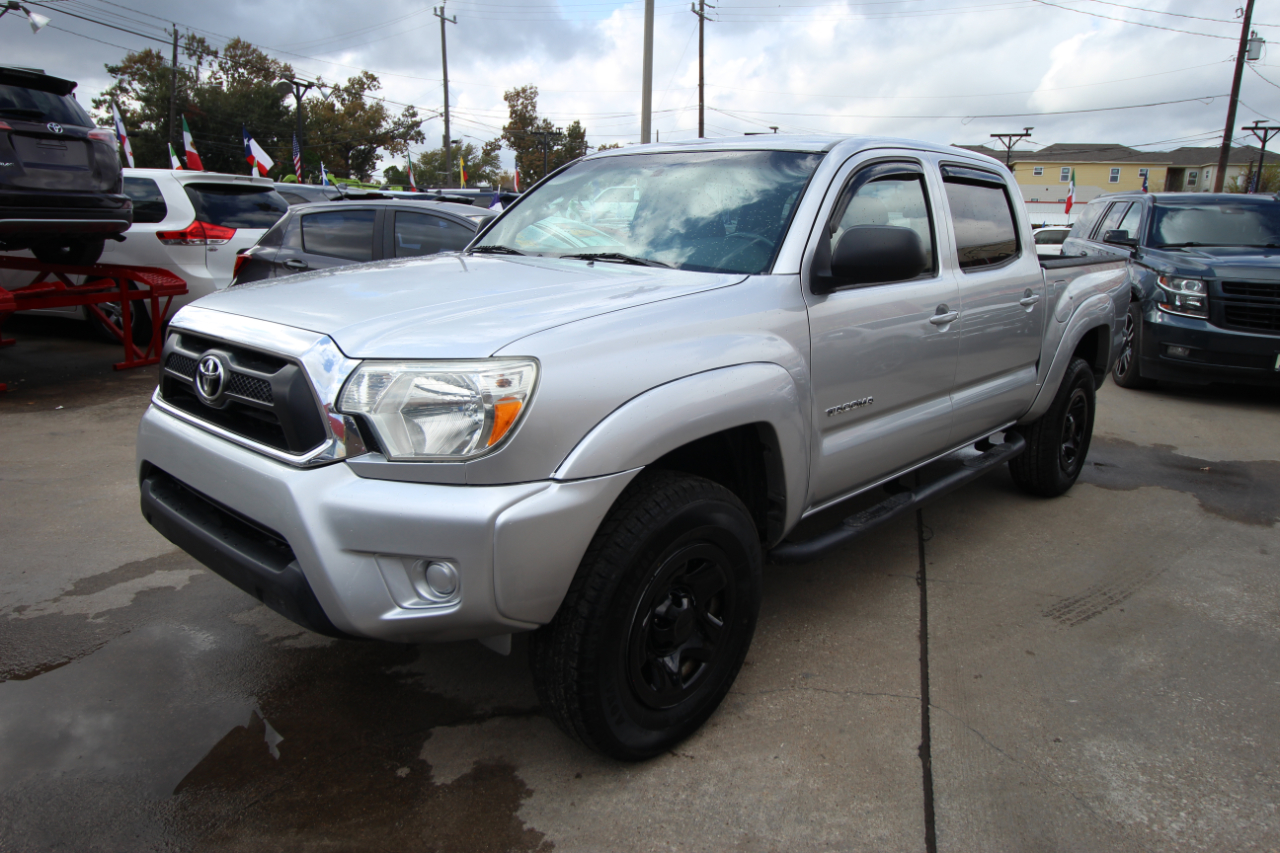 Toyota Tacoma PreRunner Double Cab I4 4AT 2WD 2015
