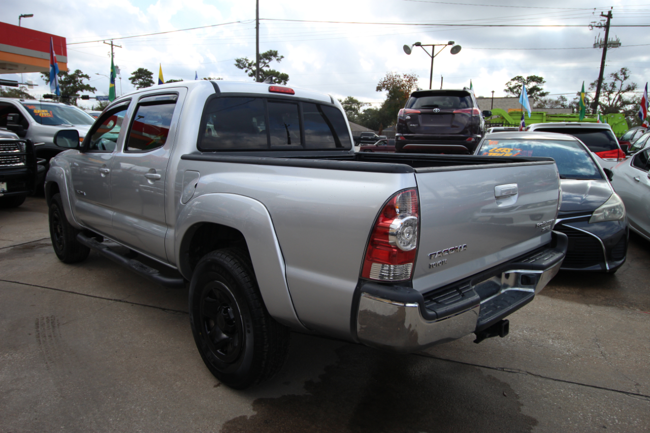 Toyota Tacoma PreRunner Double Cab I4 4AT 2WD 2015