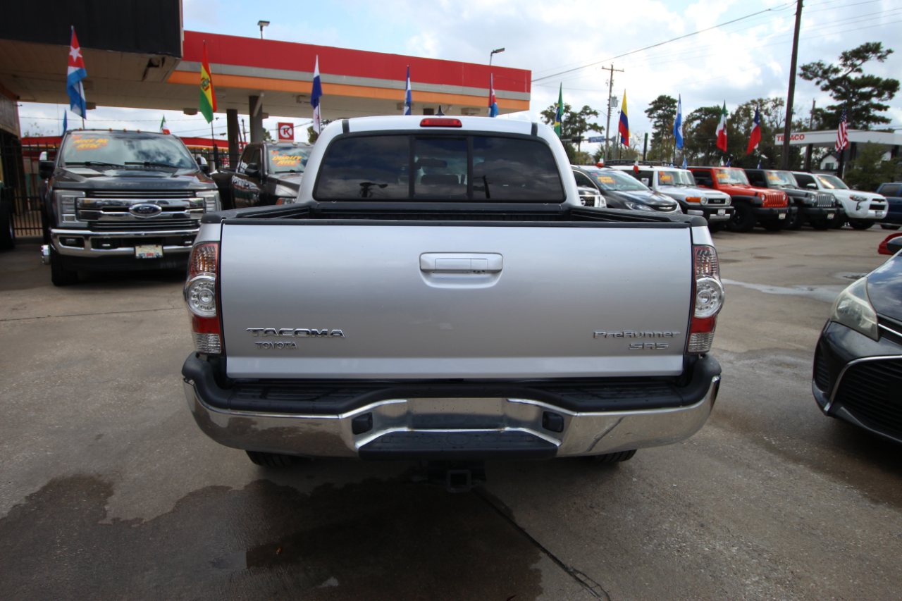 Toyota Tacoma PreRunner Double Cab I4 4AT 2WD 2015