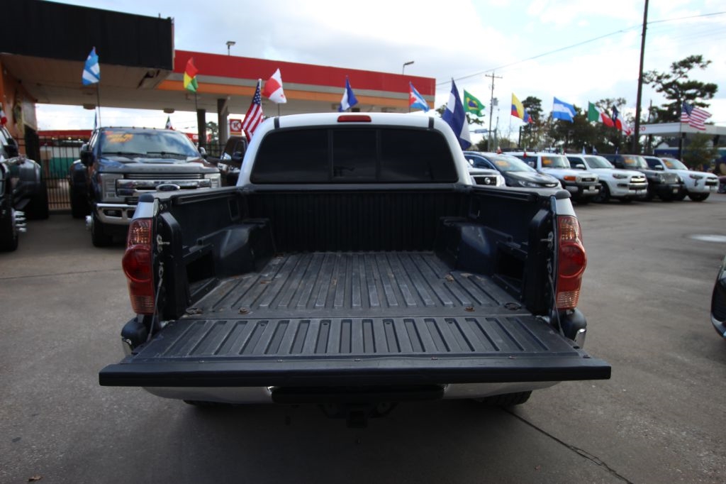 Toyota Tacoma PreRunner Double Cab V6 Auto 2WD 2008