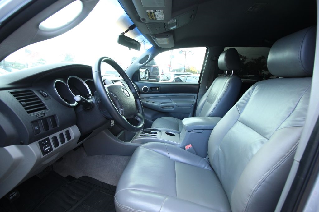 Toyota Tacoma PreRunner Double Cab V6 Auto 2WD 2008