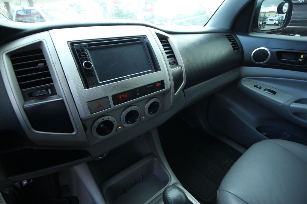 Toyota Tacoma PreRunner Double Cab V6 Auto 2WD 2008