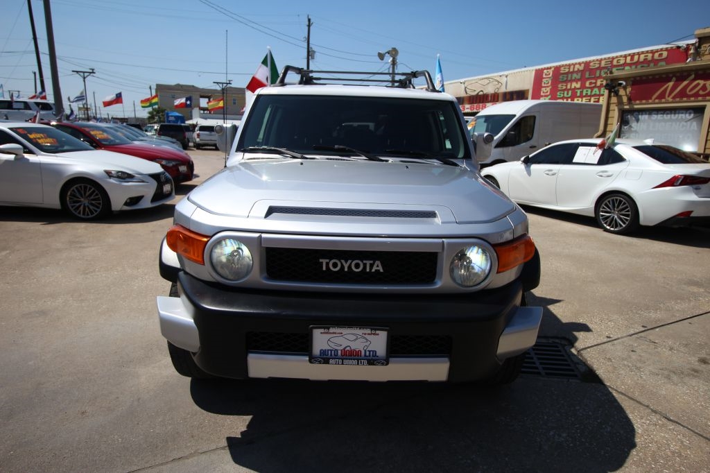 Toyota FJ Cruiser 2WD 2008 Toyota FJ Cruiser 2WD 2008